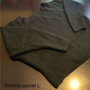 Black VS sport sweater